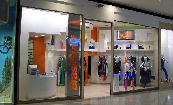 proyecto arquitectura Locales - Local Brasil Sul 2