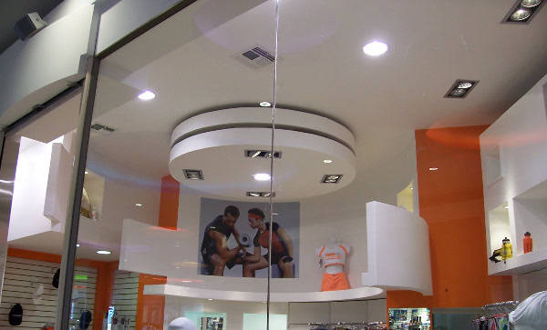 proyecto arquitectura Locales - Local Brasil Sul 3